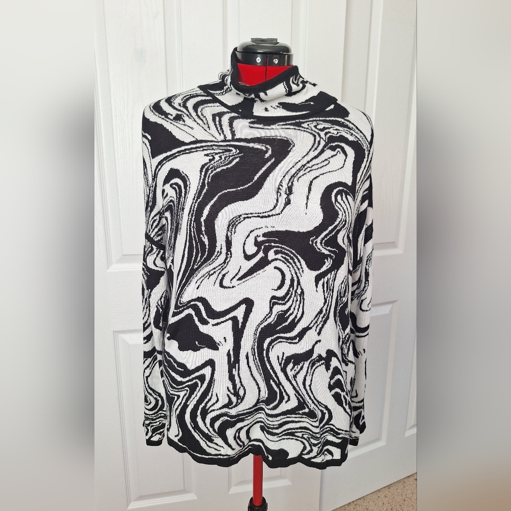 Ruby Rd. Black & White Abstract Marble Print Cowl Neck Sweater Knit Top